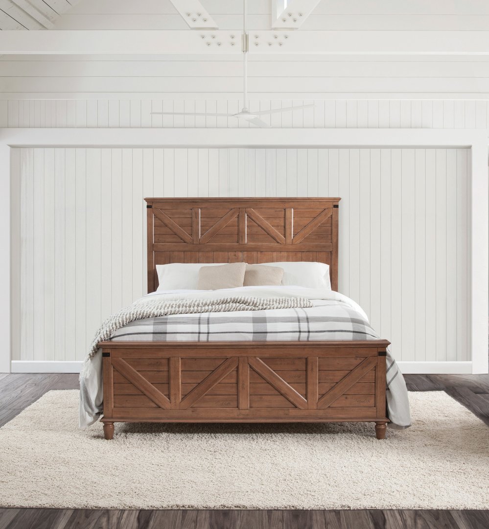 Farmhouse Chic Rustic Queen Bed Set in Bourbon | John Thomas Furniture